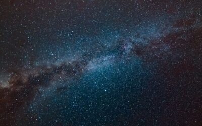 Cientistas descobrem planeta gigante com a densidade do algodão doce