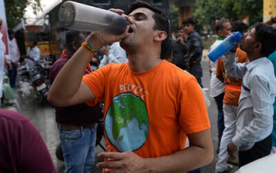 Onda de calor mata 20 pessoas no norte da Índia e provoca crise de água e energia