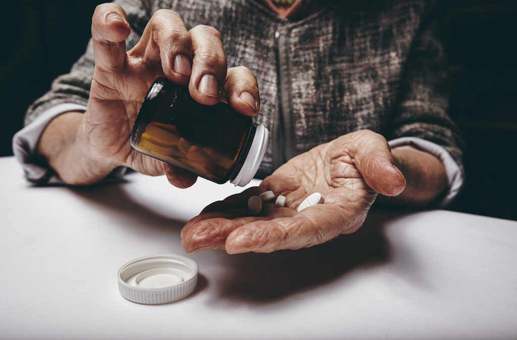 Probabilidade de idosos não conseguirem comprar medicamentos mais do que duplicou