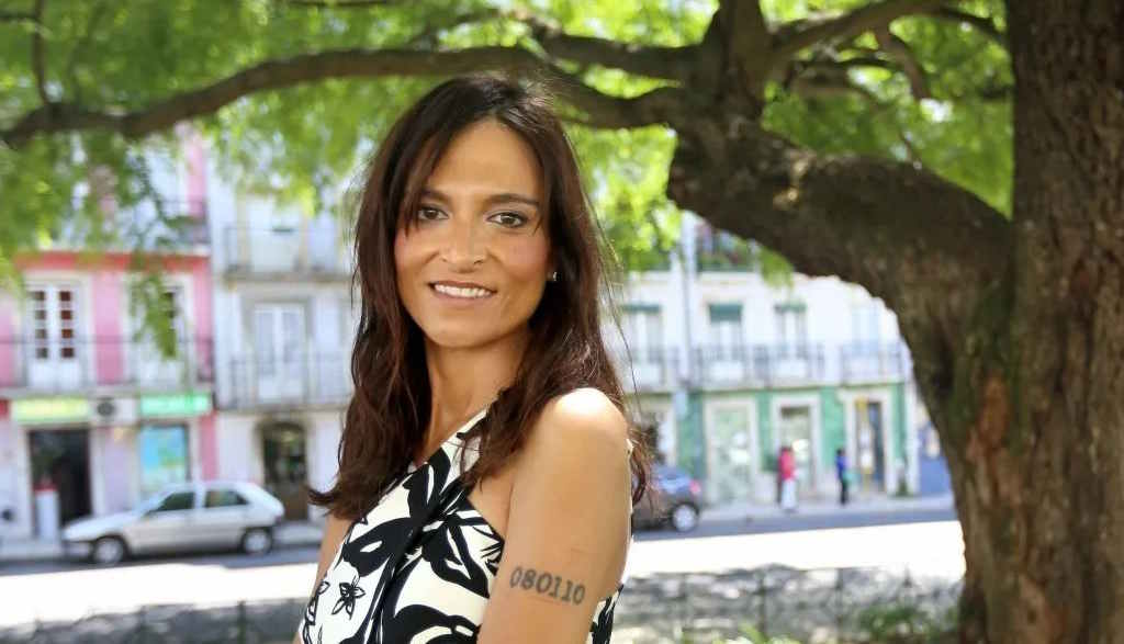 Isabel Moreira: “A lei do tabaco em Portugal é desproporcional e potencialmente inconstitucional”