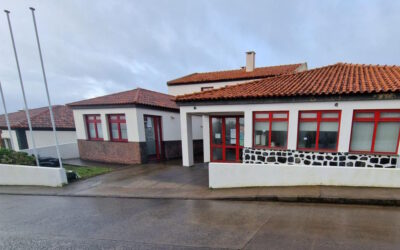 Na ilha do Corvo, o médico tem vagas todos os dias e faz parte da família