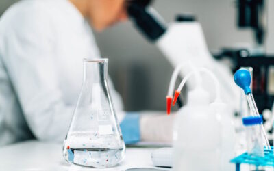 Microplásticos inalados desativam células do sistema imunitário pulmonar