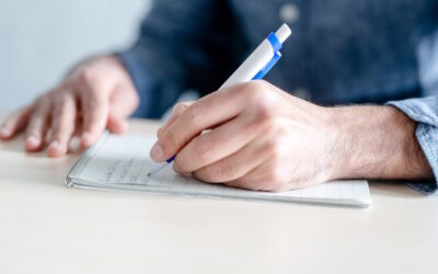 Lateralidade ligada a distúrbios neurológicos com sintomas linguísticos e desenvolvimento precoce