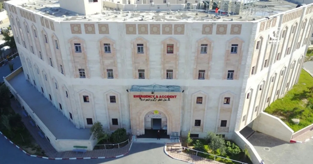 Médio Oriente: Tanques israelitas disparam nas imediações de hospital indonésio em Gaza