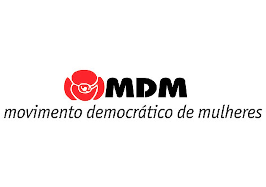 Movimento Democrático de Mulheres faz queixa sobre transmissão televisiva de vídeo antiaborto