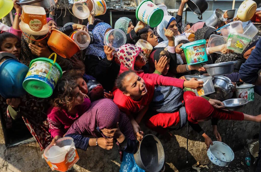 Crianças de Gaza enfrentam consequências irreversíveis da fome