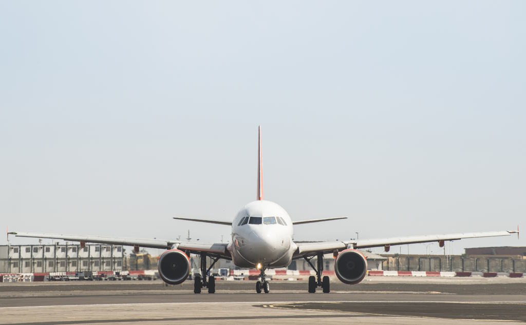 Sete portugueses seguiam a bordo do avião que se despenhou na Índia